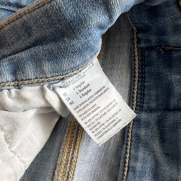 American Eagle Jeans - Picture 2 of 3